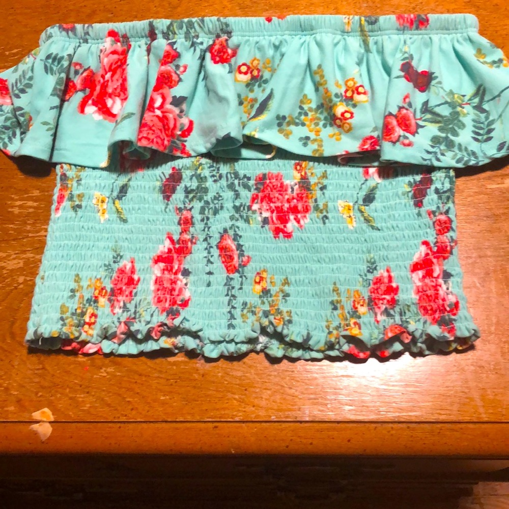 Baby blue crop top, strapless